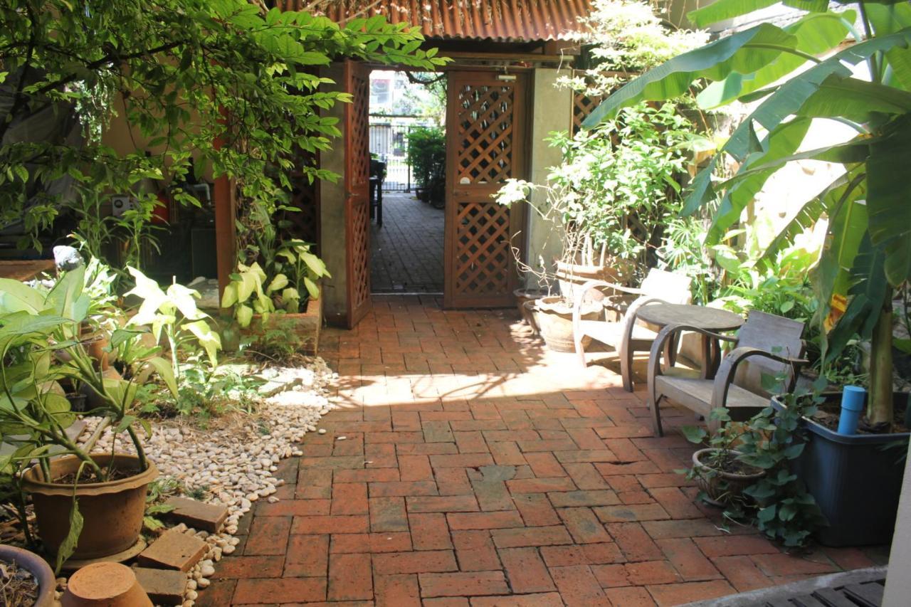 Cool Guesthouse Chiang Mai Exteriör bild